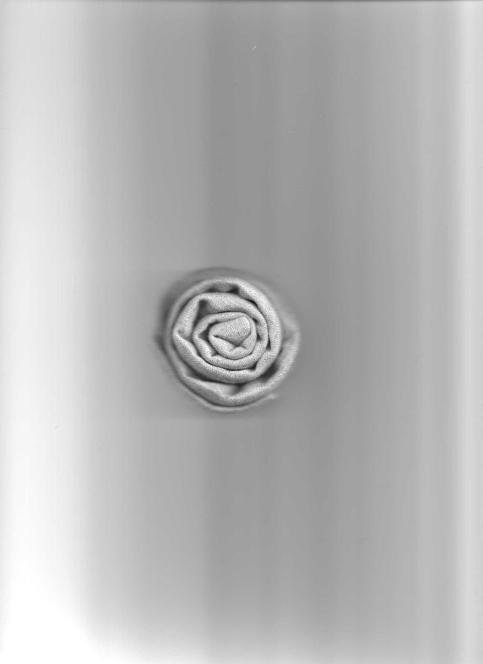 Small Fleece Rose Snap
