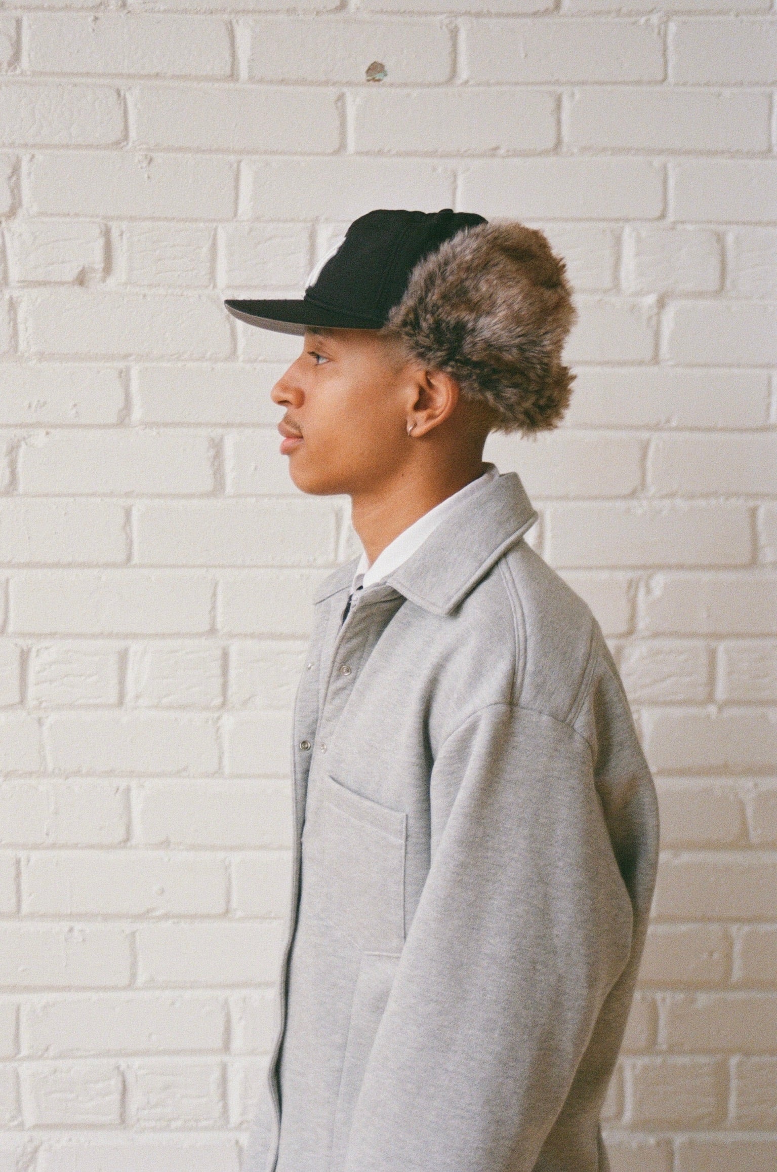 Buttoned Sweat Shirt