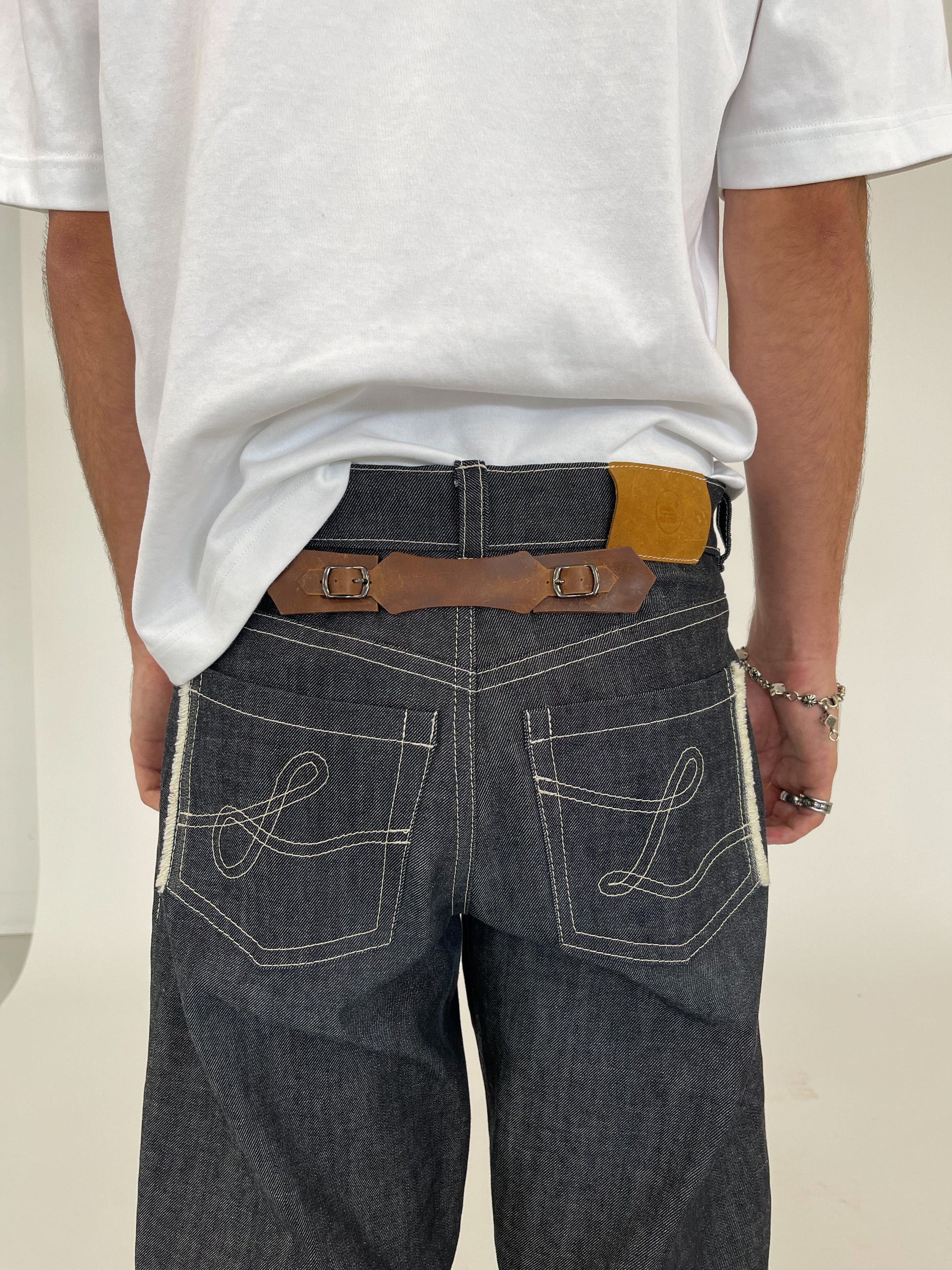 Leather Cinch Buckle Snap